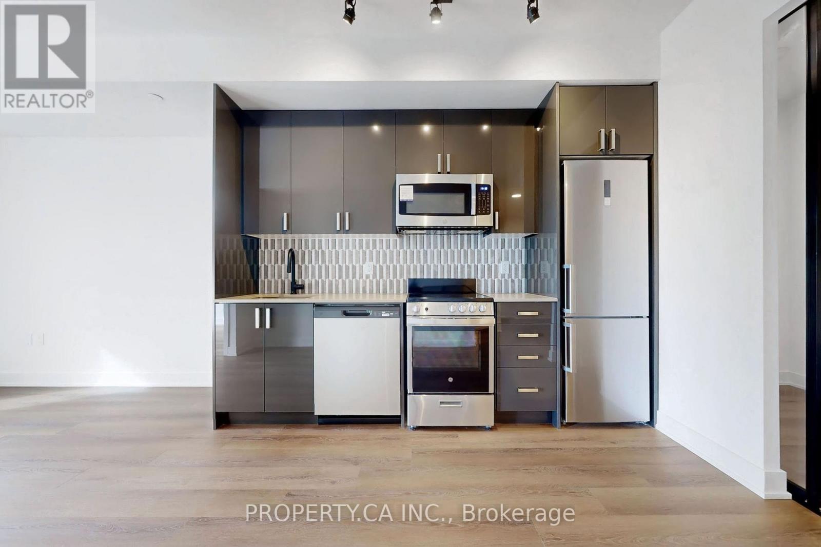 505 - 758 Dovercourt Road W, Toronto, Ontario  M6H 1L8 - Photo 14 - W12838366