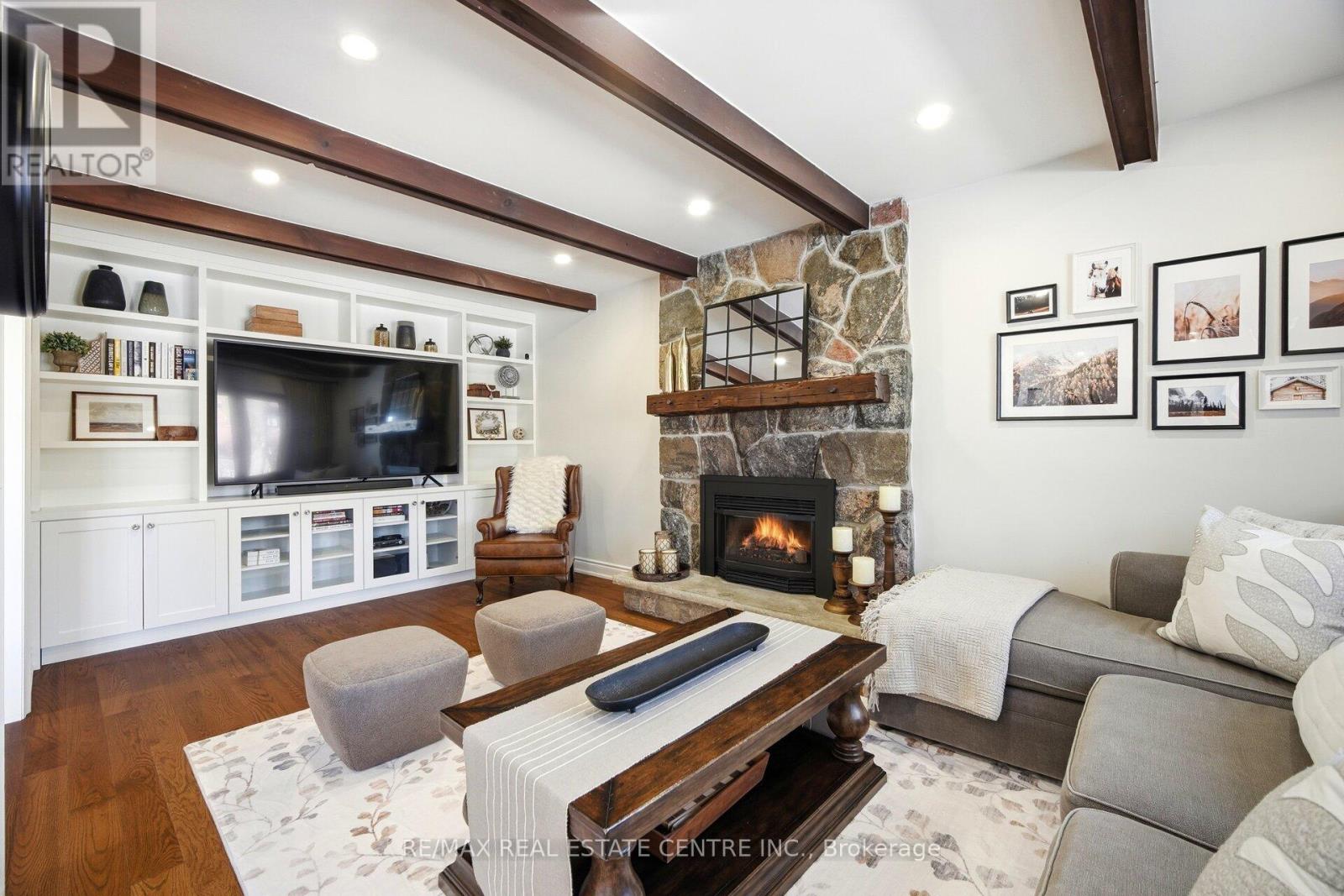 4253 Marblethorne Court, Mississauga, Ontario  L4W 2H9 - Photo 18 - W12838392