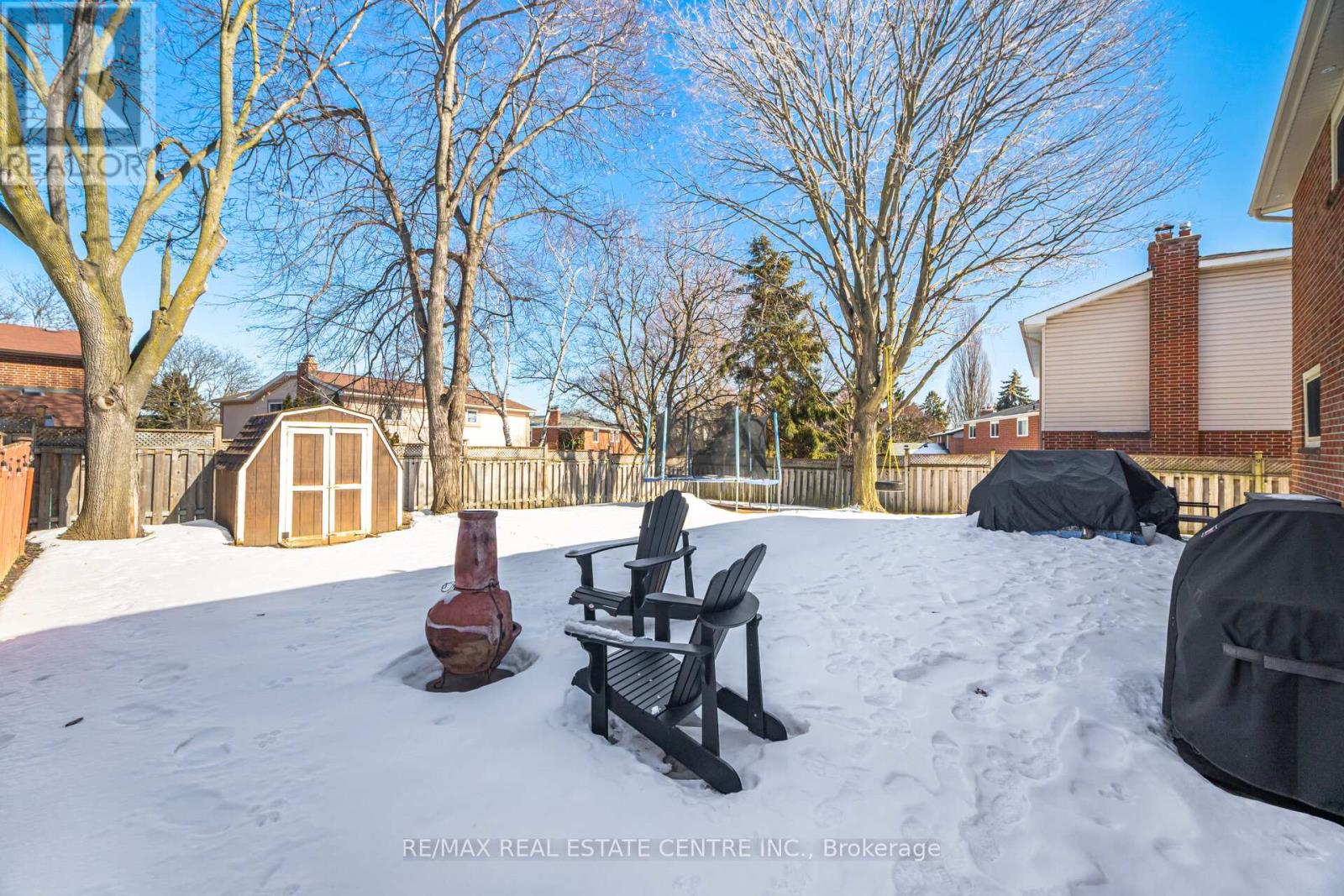 4253 Marblethorne Court, Mississauga, Ontario  L4W 2H9 - Photo 46 - W12838392