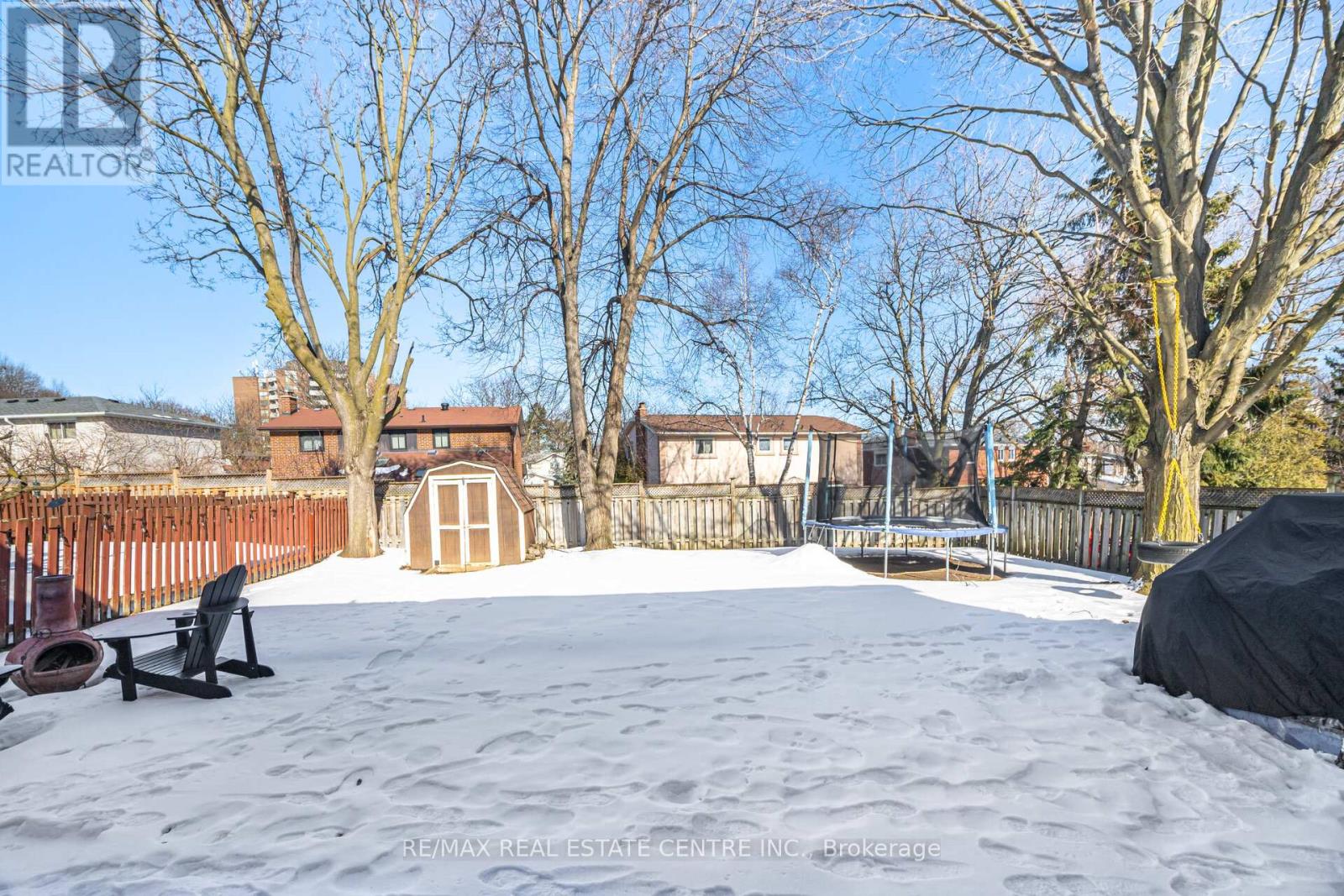 4253 Marblethorne Court, Mississauga, Ontario  L4W 2H9 - Photo 48 - W12838392