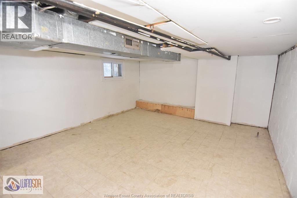 735-737 Partington, Windsor, Ontario  N9B 2N6 - Photo 11 - 26004392