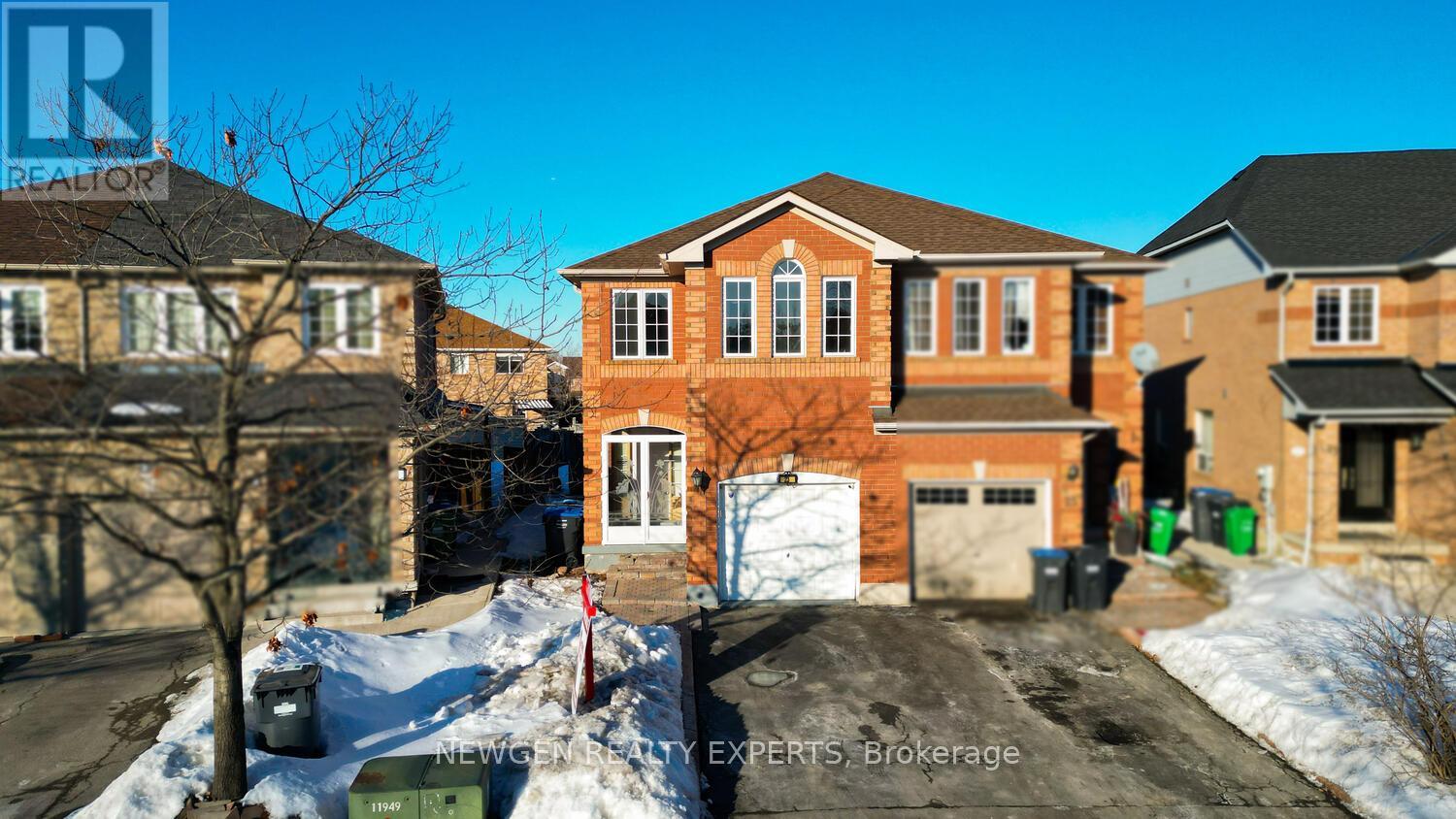 23 Whiteface Crescent, Brampton, Ontario  L6X 4W6 - Photo 2 - W12838424