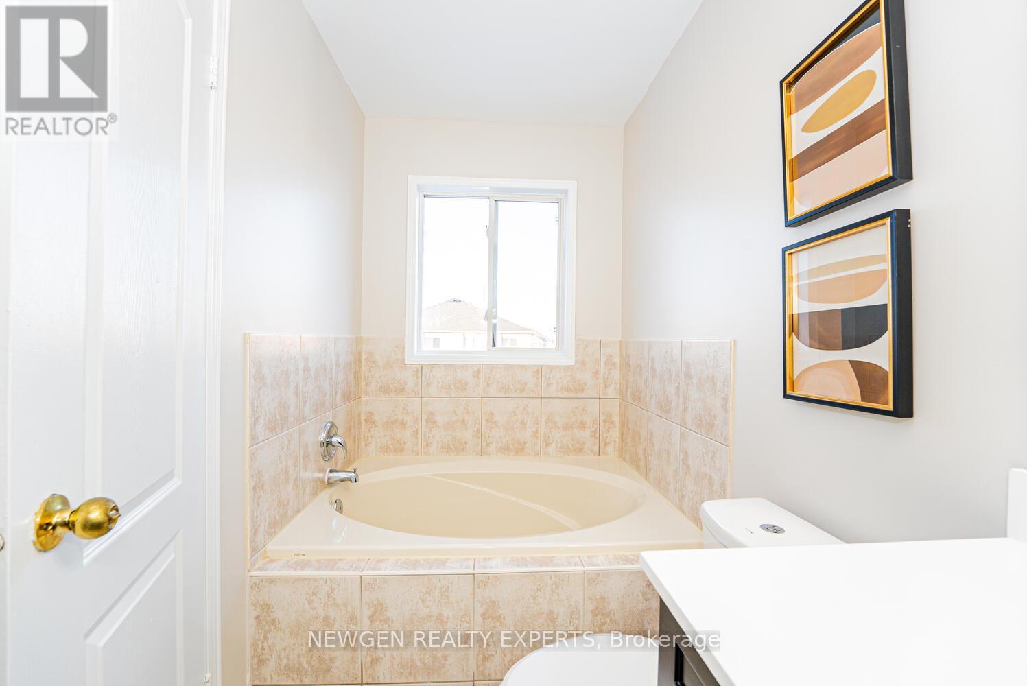 23 Whiteface Crescent, Brampton, Ontario  L6X 4W6 - Photo 35 - W12838424