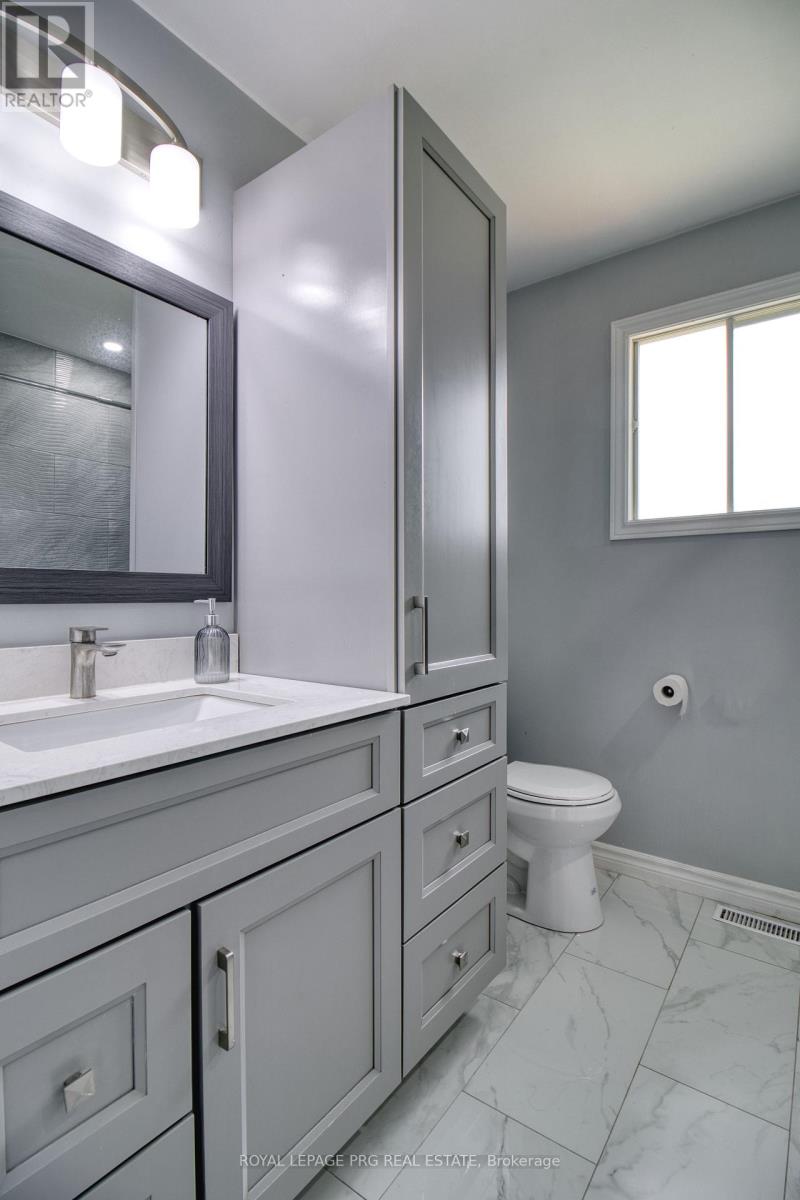 Upper Floor - 13 Stillwater Crescent, Brampton, Ontario  L6X 3K6 - Photo 32 - W12838444