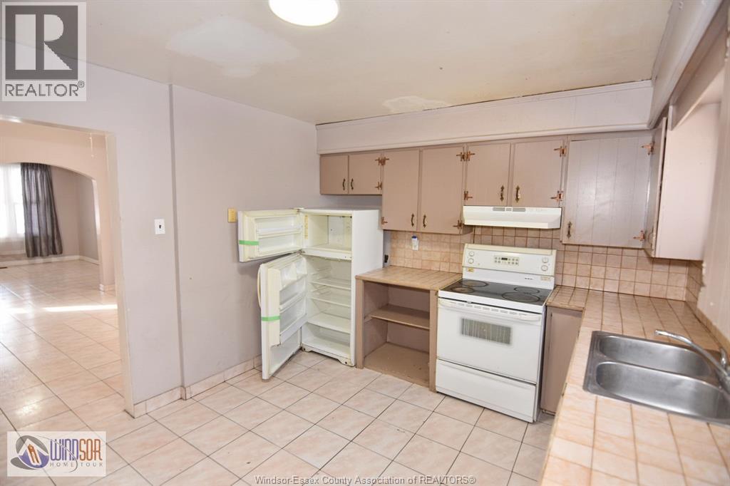 735-737 Partington, Windsor, Ontario  N9B 2N6 - Photo 44 - 26004392