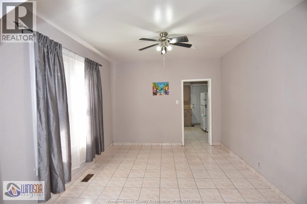 735-737 Partington, Windsor, Ontario  N9B 2N6 - Photo 27 - 26004392