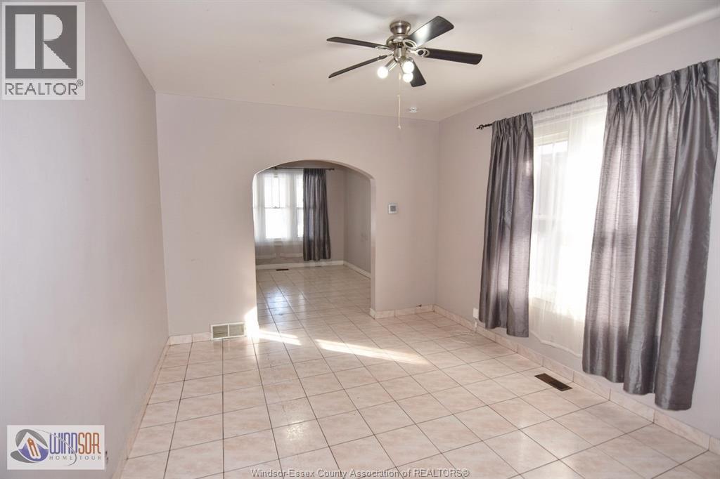 735-737 Partington, Windsor, Ontario  N9B 2N6 - Photo 45 - 26004392