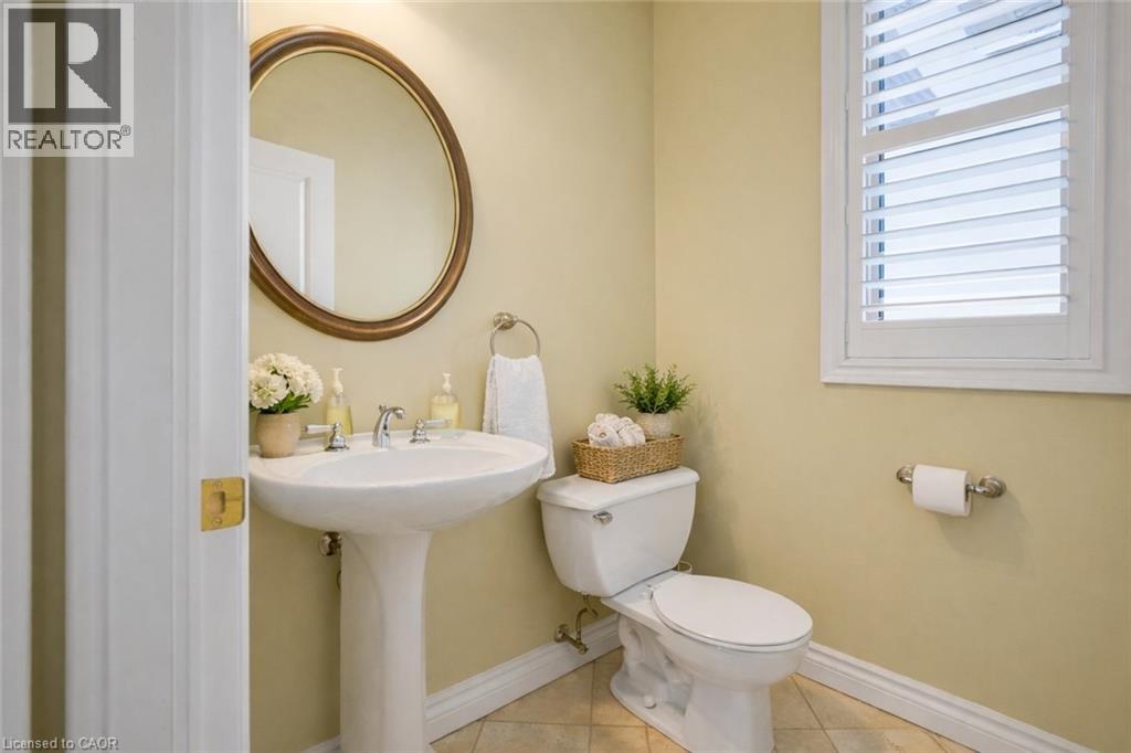 130 Dorchester Drive, Grimsby, Ontario  L3M 1A8 - Photo 15 - 40808428