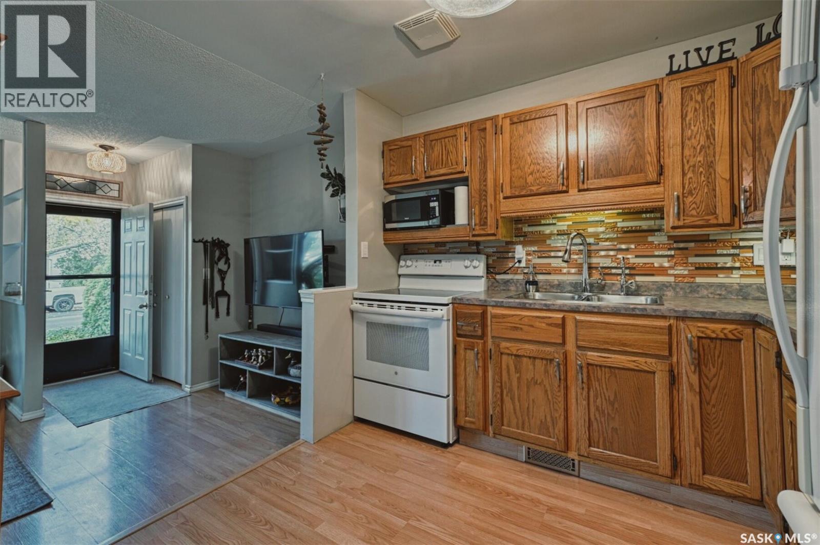 2149 Pasqua Street, Regina, Saskatchewan  S4T 4M3 - Photo 7 - SK029578