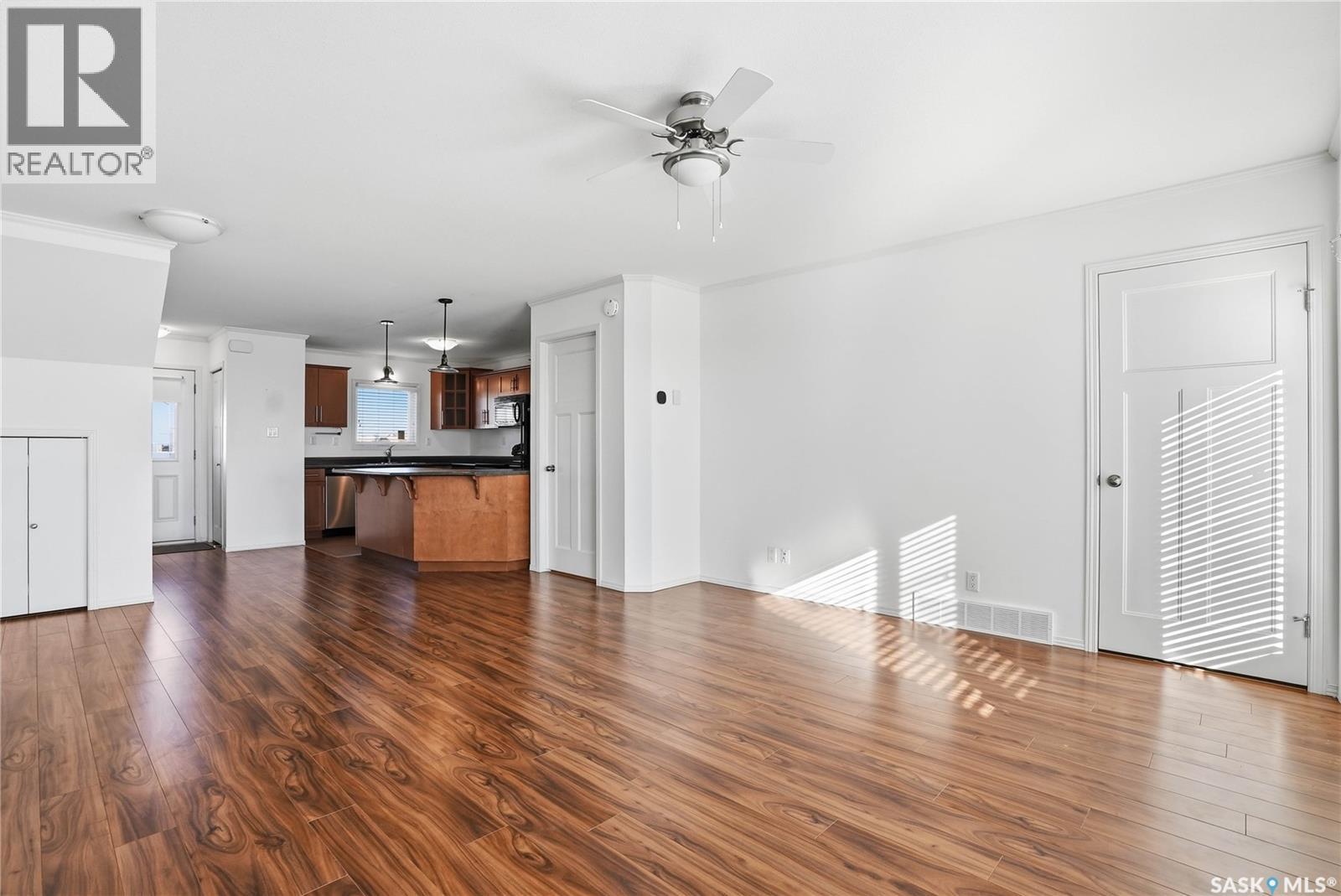 212 115 Dalgleish Link, Saskatoon, Saskatchewan  S7W 0N5 - Photo 12 - SK029538