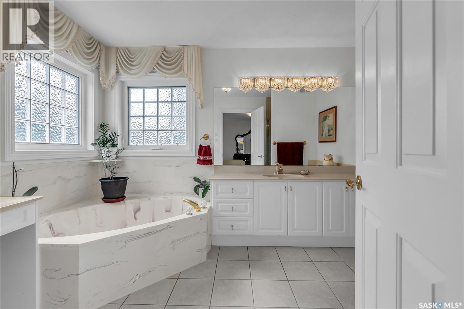 922 Braeside Place, Saskatoon, Saskatchewan  S7V 1A9 - Photo 18 - SK029503