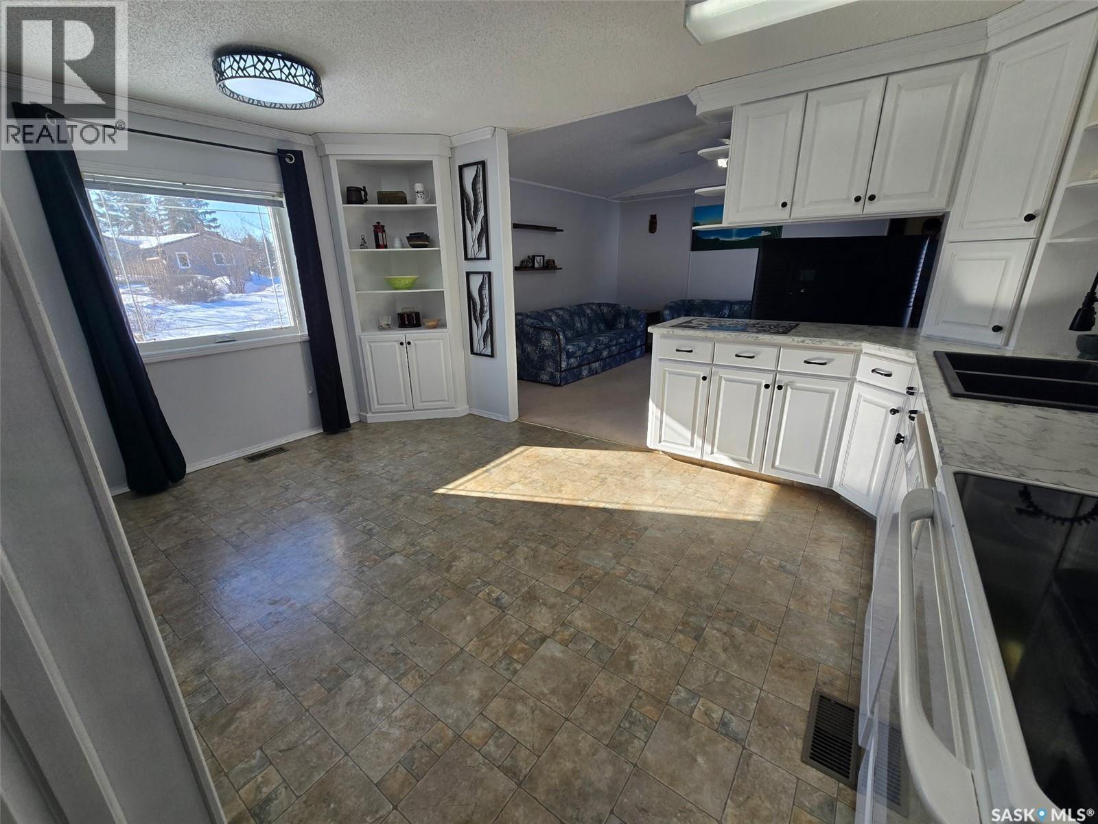 103 Main Street W, Dorintosh, Saskatchewan  S0M 0T0 - Photo 4 - SK029476