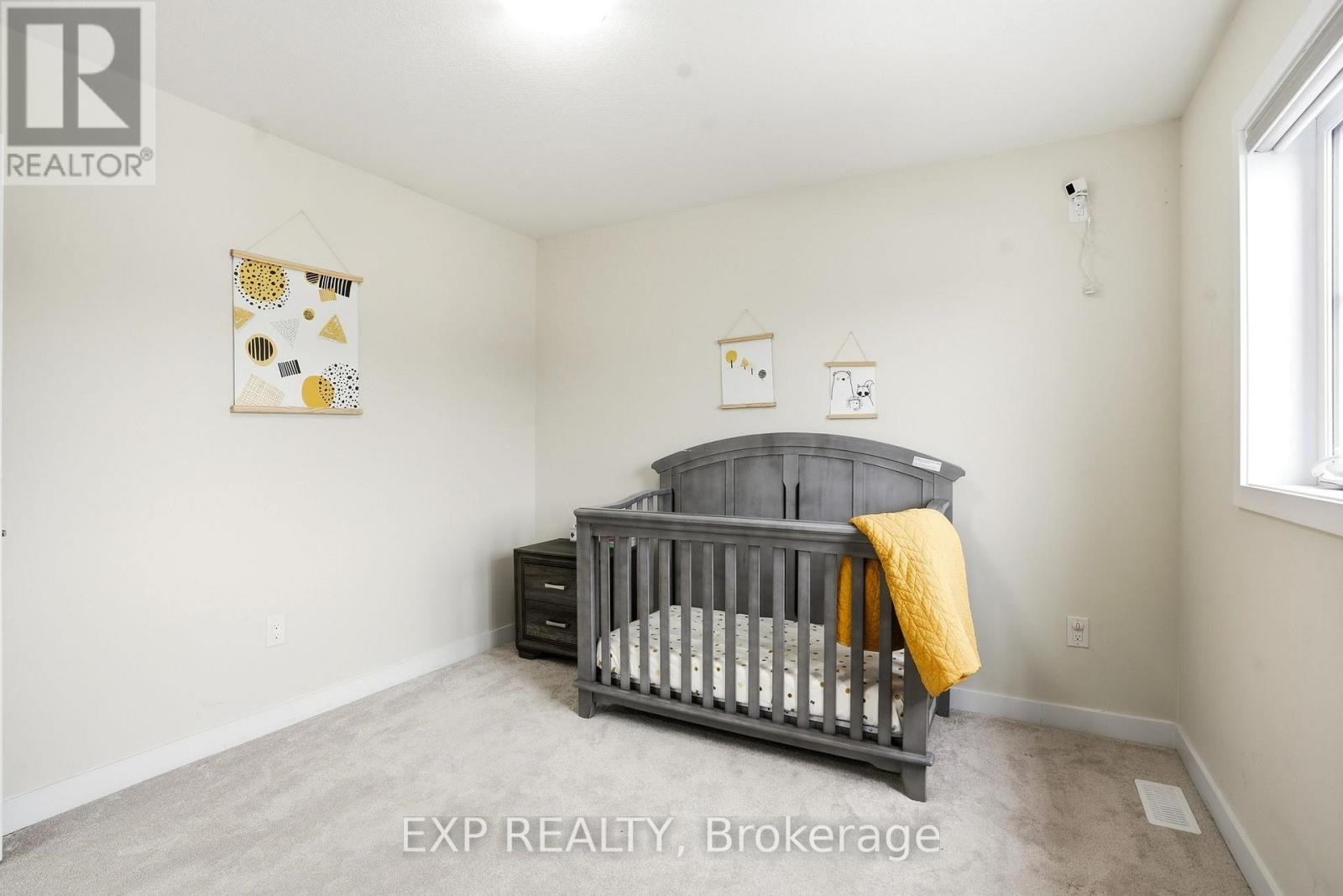 19 Hawick Crescent, Haldimand, Ontario  N3W 0G5 - Photo 26 - X12834406