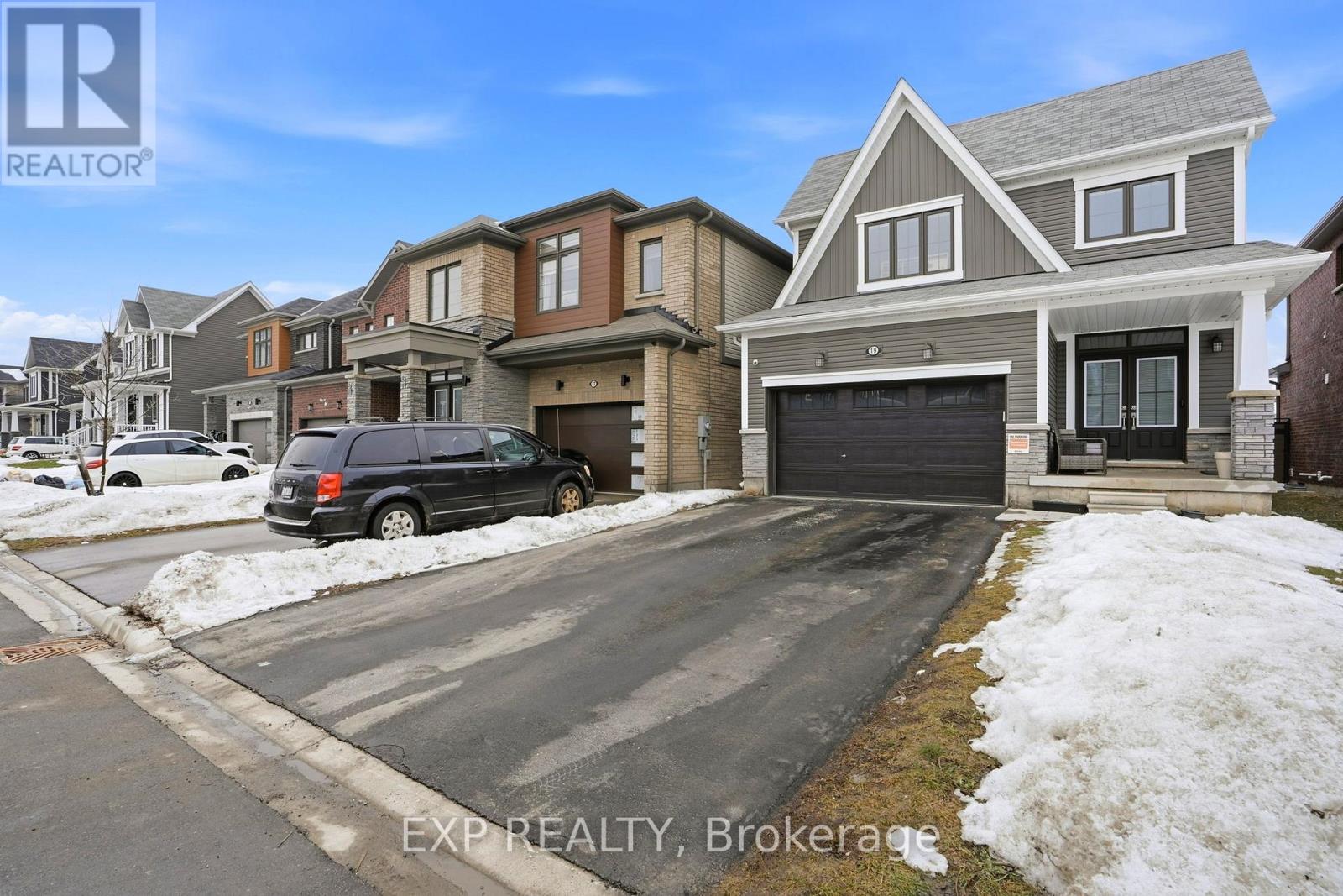 19 Hawick Crescent, Haldimand, Ontario  N3W 0G5 - Photo 3 - X12834406