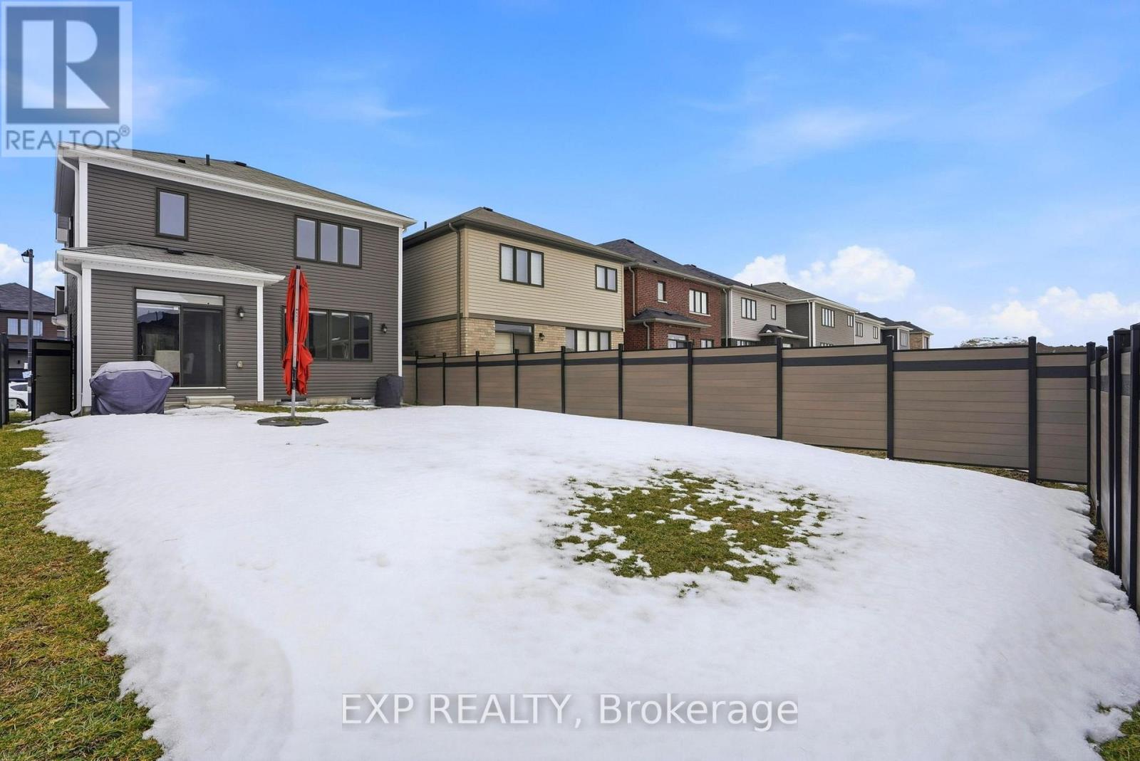 19 Hawick Crescent, Haldimand, Ontario  N3W 0G5 - Photo 45 - X12834406