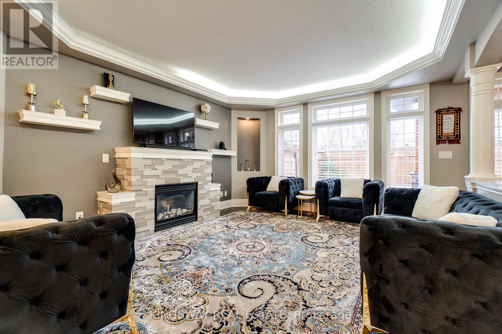 261 Fair Street, Hamilton, Ontario  L9K 0B9 - Photo 10 - X12838156