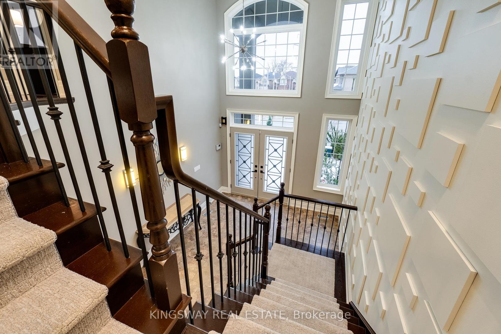 261 Fair Street, Hamilton, Ontario  L9K 0B9 - Photo 26 - X12838156