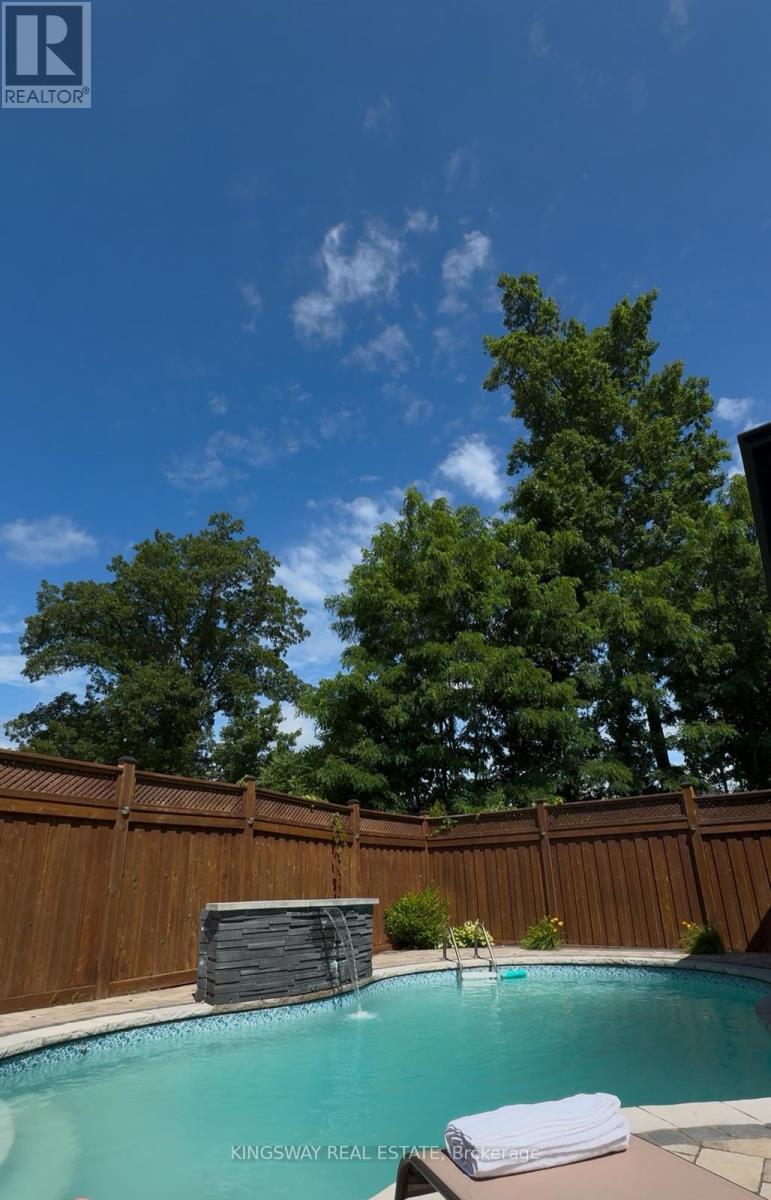 261 Fair Street, Hamilton, Ontario  L9K 0B9 - Photo 48 - X12838156