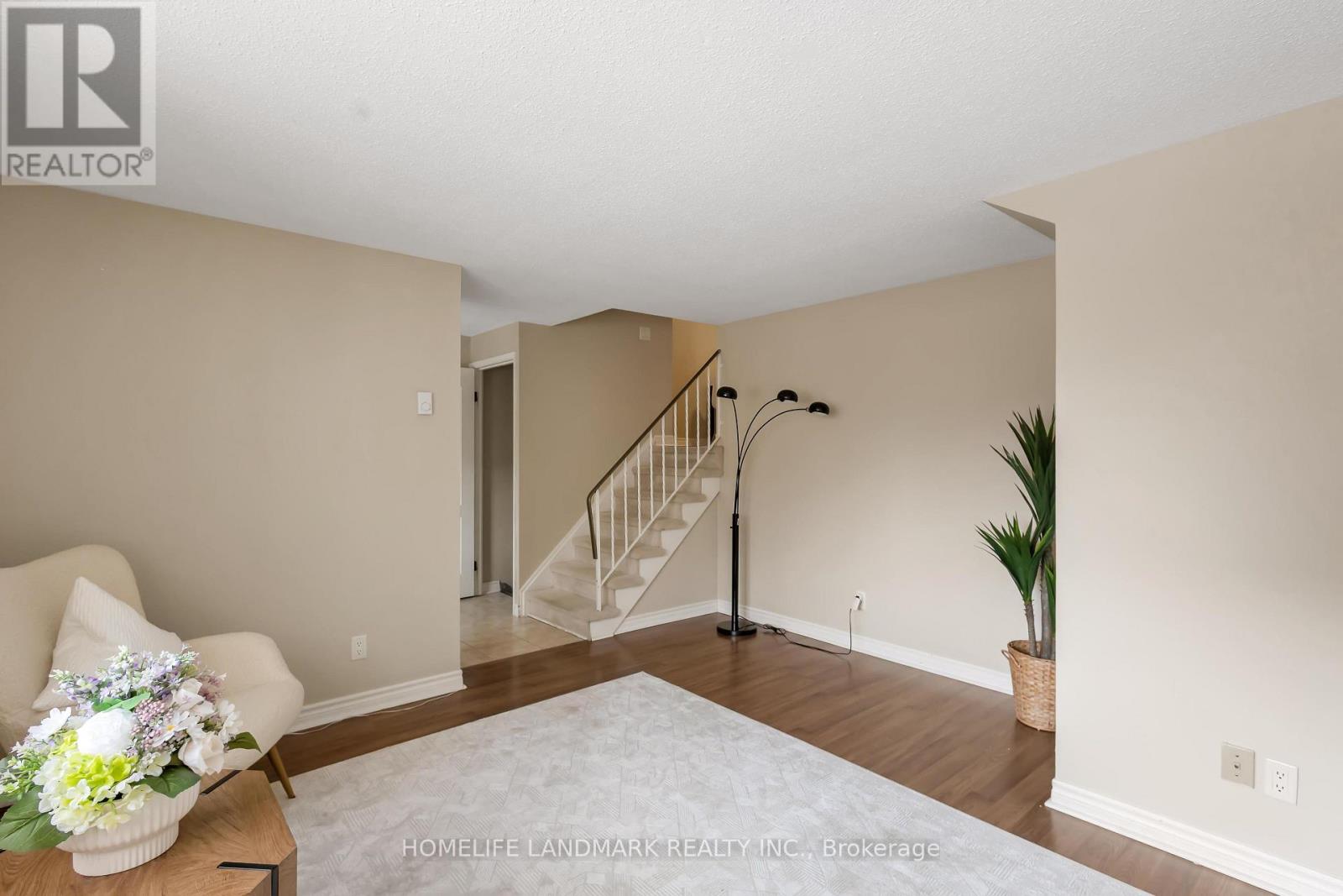 28 - 35 Breckenridge Drive, Kitchener, Ontario  N2B 3H5 - Photo 9 - X12838160