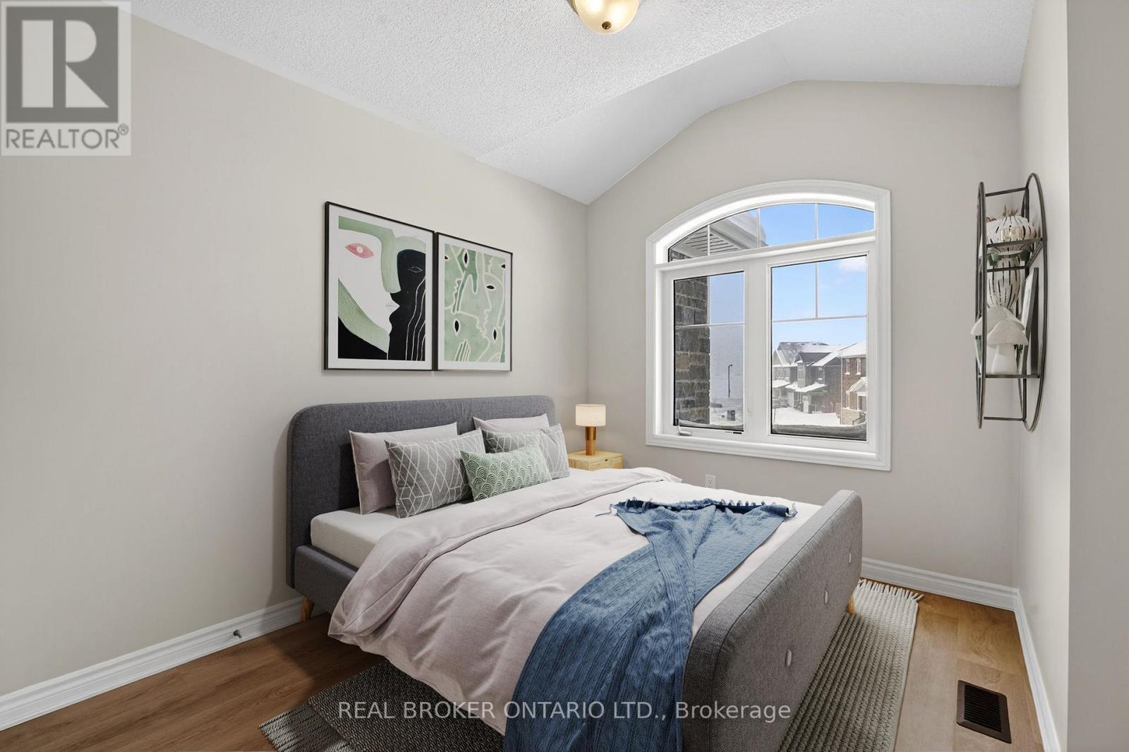 45 Sapphire Way, Thorold, Ontario  L2V 0L4 - Photo 27 - X12838210