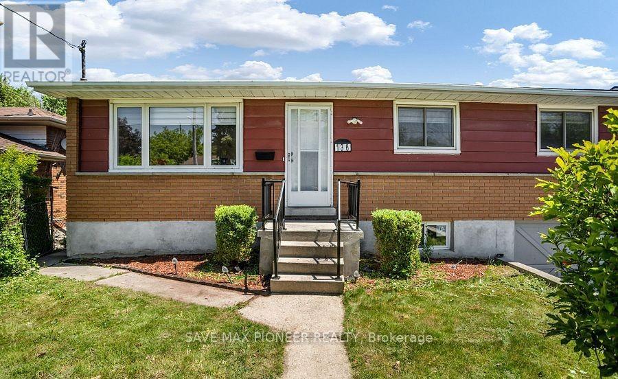 Upper - 136 Appel Street, London East, Ontario  N5Y 1R4 - Photo 2 - X12838326