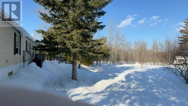 40 Maple Grove Village Road, Southgate, Ontario  N0C 1B0 - Photo 35 - X12838368