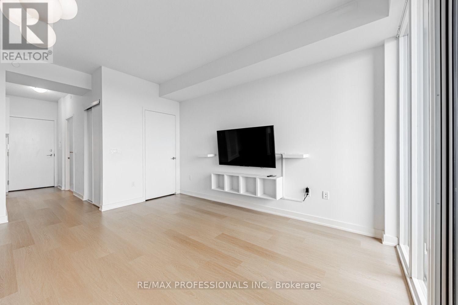 313 - 859 The Queensway, Toronto, Ontario  M8Z 1N8 - Photo 7 - W12838338