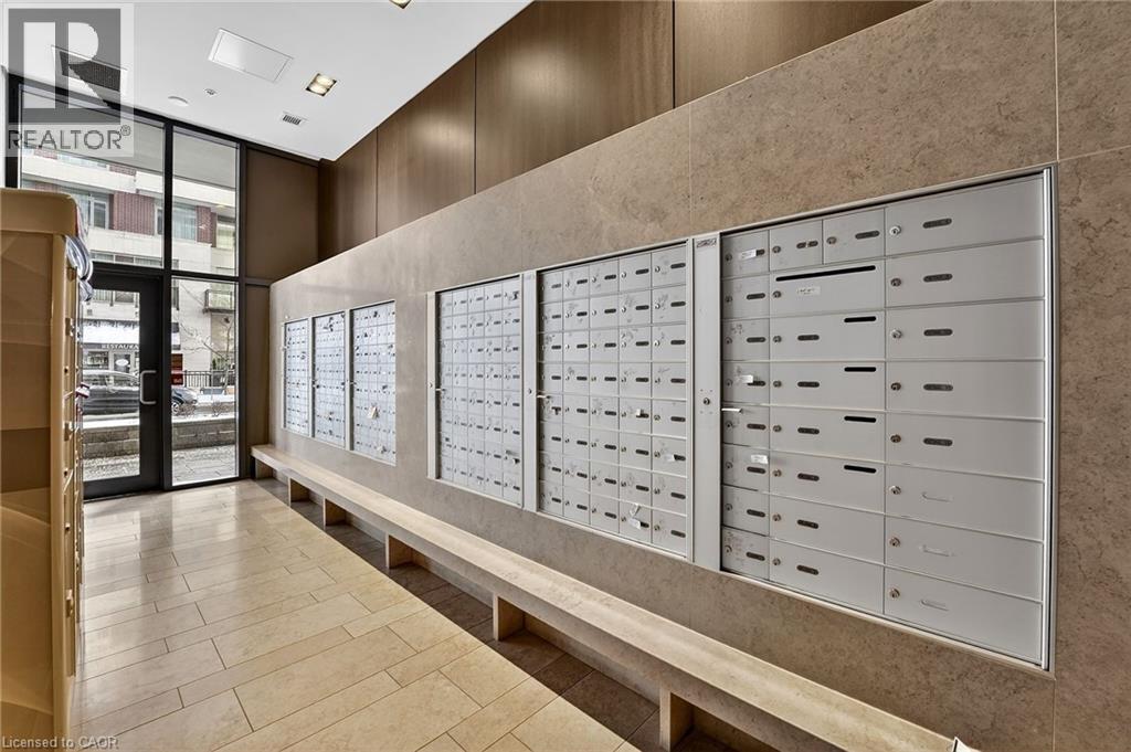 1940 Ironstone Drive Unit# 1006, Burlington, Ontario  L7L 0E4 - Photo 34 - 40809042