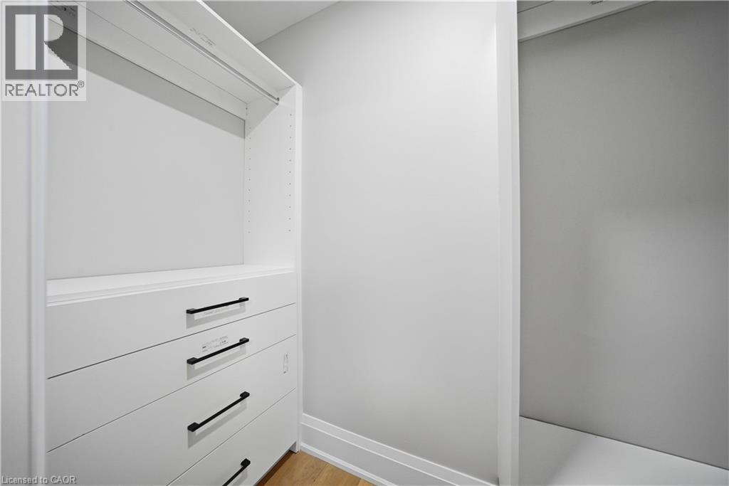 2091 Bridge Road, Oakville, Ontario  L6L 2E8 - Photo 19 - 40809029