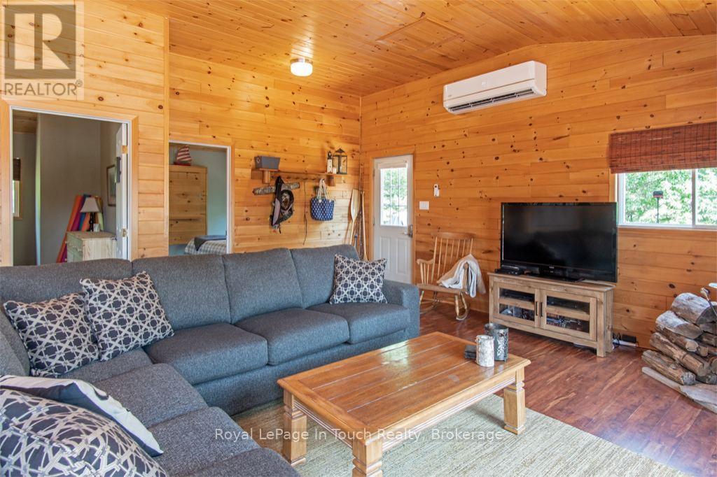 2974 Island 1040, Georgian Bay, Ontario  P0E 1E0 - Photo 3 - X12838472