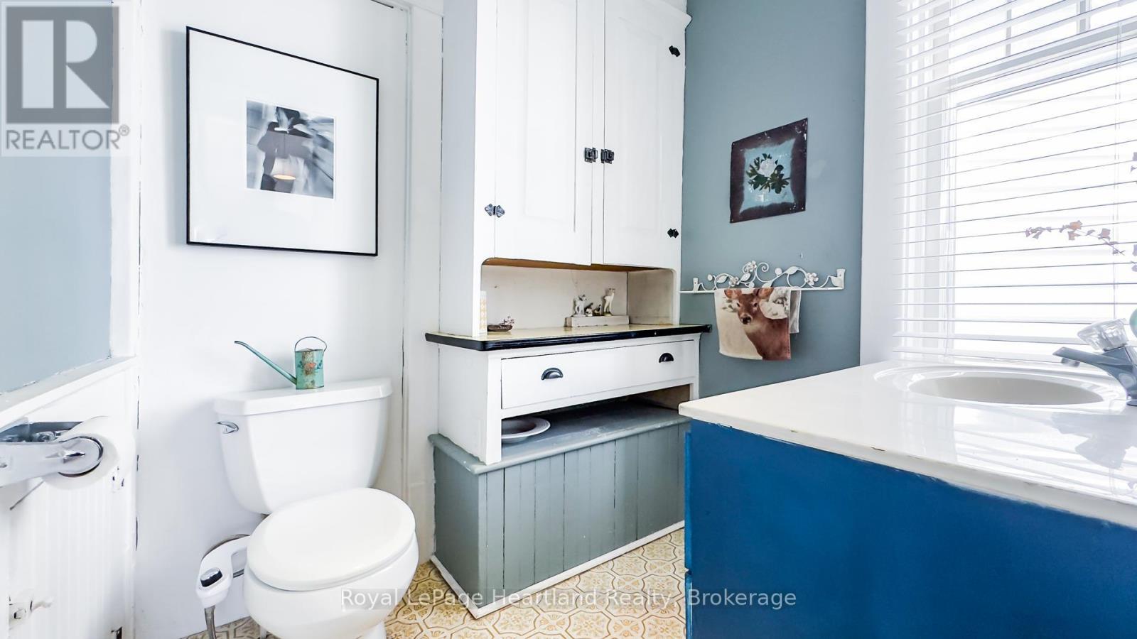 47 James Street, South Huron, Ontario  N0M 1S1 - Photo 12 - X12838530