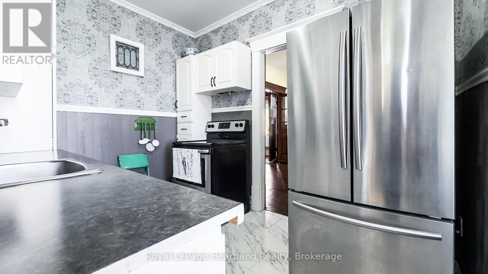 47 James Street, South Huron, Ontario  N0M 1S1 - Photo 19 - X12838530