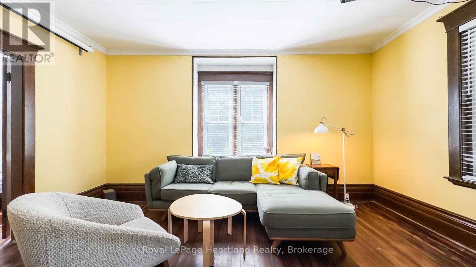 47 James Street, South Huron, Ontario  N0M 1S1 - Photo 6 - X12838530