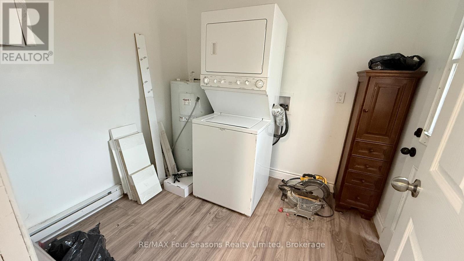 557 Catherine Street, Saugeen Shores, Ontario  N0H 2C0 - Photo 10 - X12838564