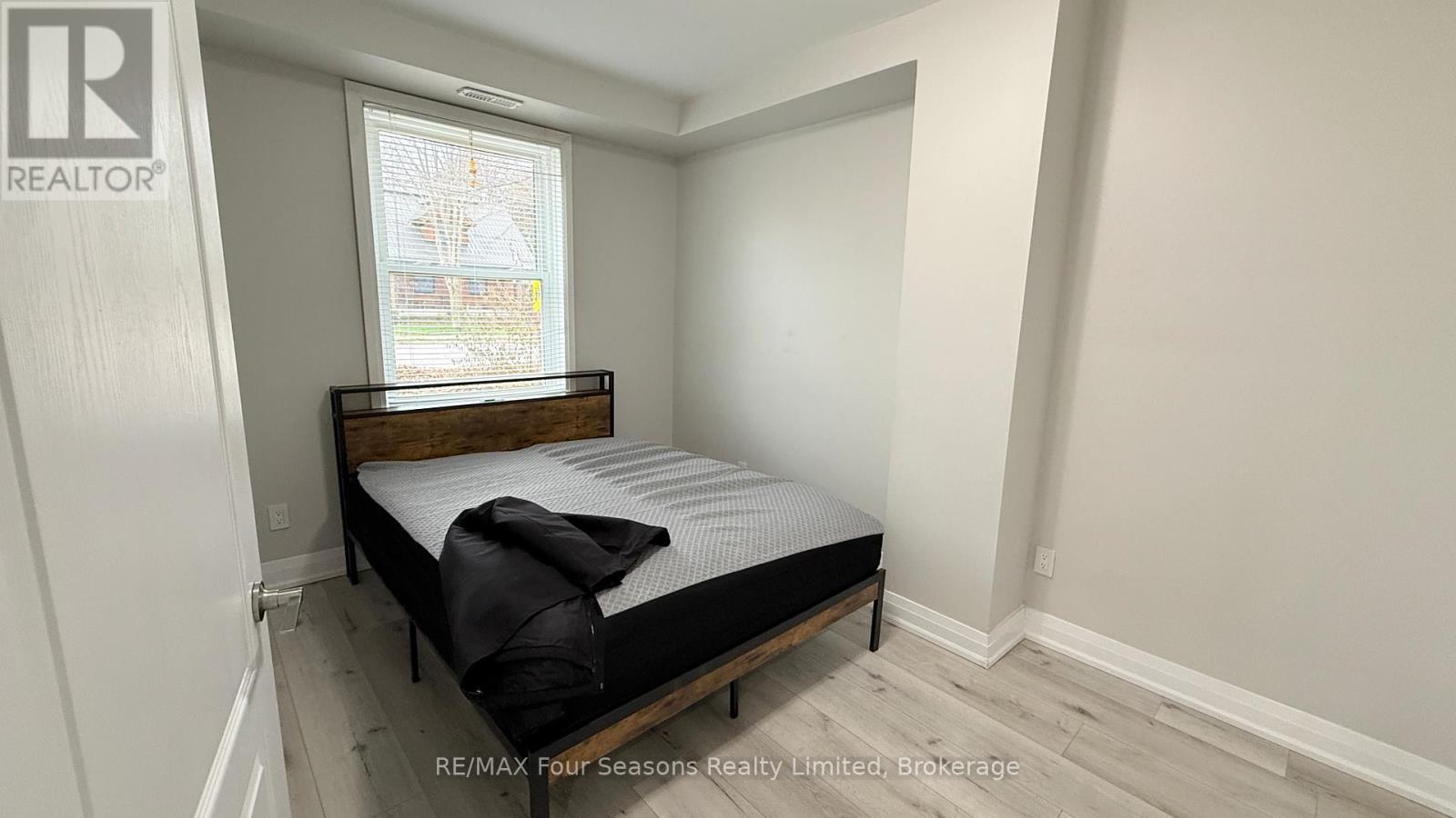 557 Catherine Street, Saugeen Shores, Ontario  N0H 2C0 - Photo 13 - X12838564