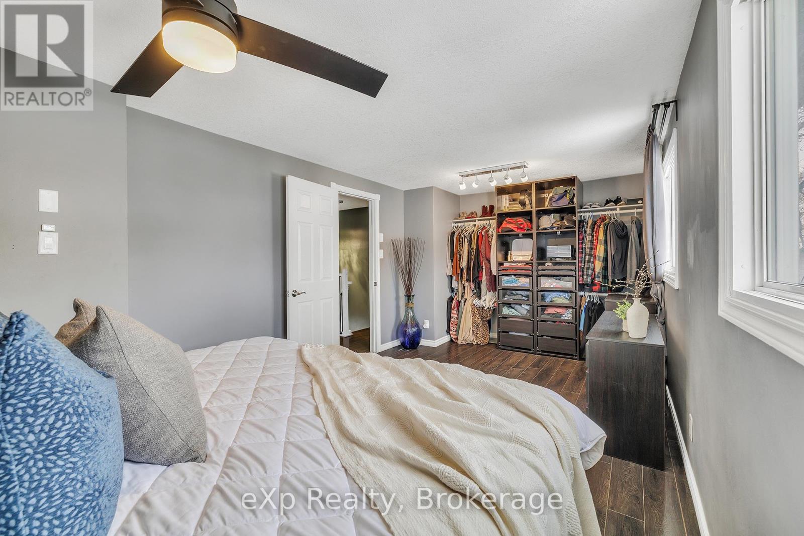 208 Linden Drive, Cambridge, Ontario  N3H 4Y2 - Photo 17 - X12838588