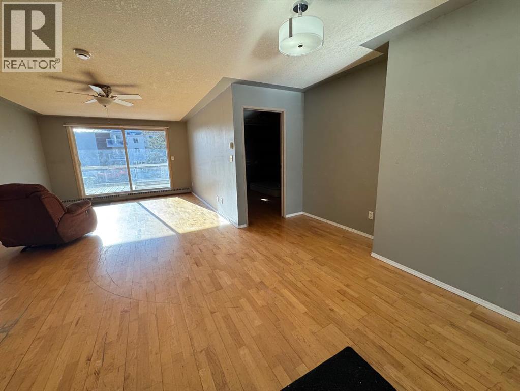 120, 9700 92 Avenue, Grande Prairie, Alberta  T8V 6Z7 - Photo 4 - A2286389