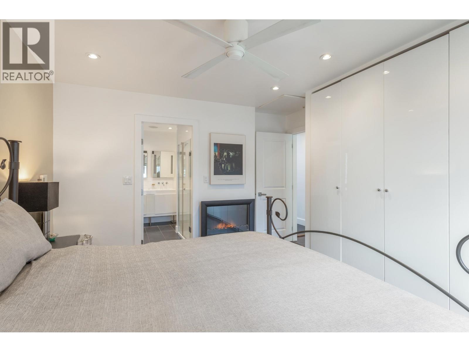 4219 Graveley Street, Burnaby, British Columbia  V5C 3T7 - Photo 15 - R3094709