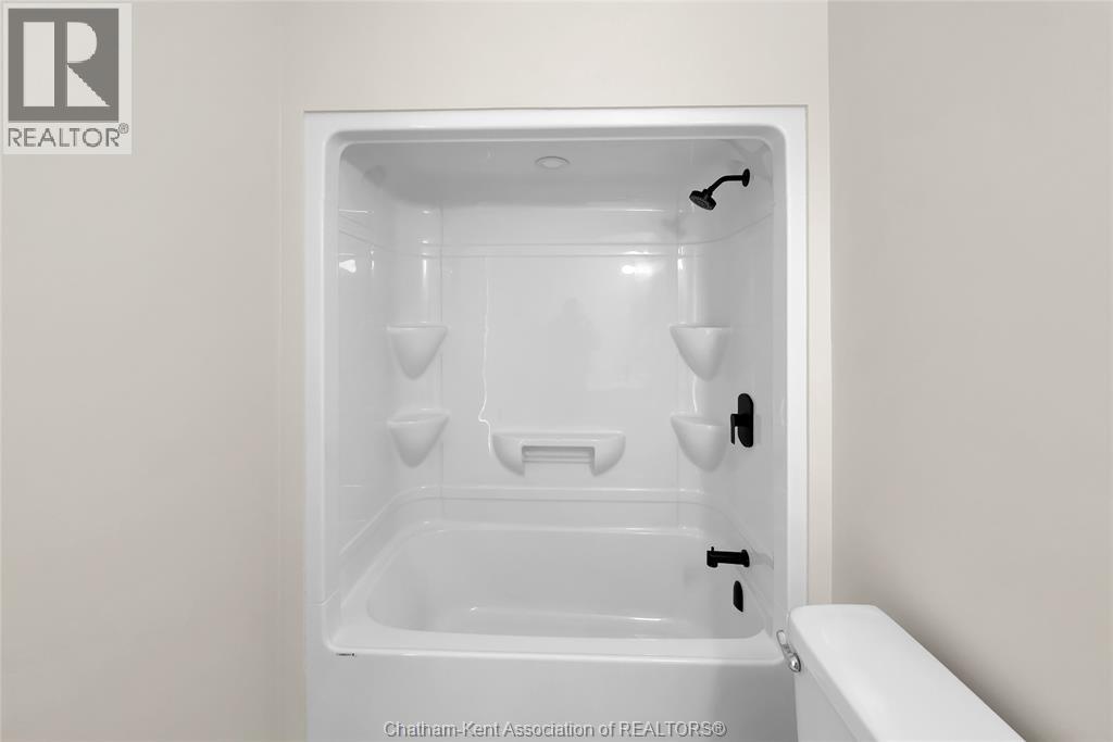 64 Cherry Blossom Trail, Chatham, Ontario  N7L 0H3 - Photo 37 - 26004279