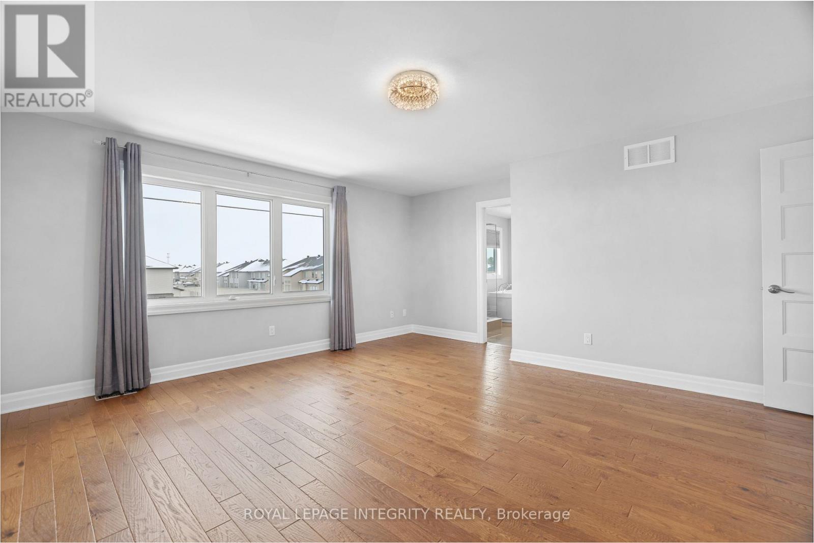 508 Yellow Birch Street, Ottawa, Ontario  K1W 0J3 - Photo 24 - X12838484