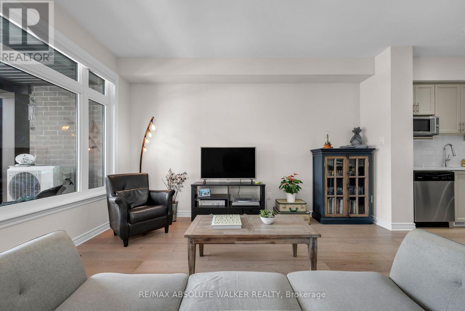 342 Twinflower Way, Ottawa, Ontario  K2J 5Z6 - Photo 11 - X12838512