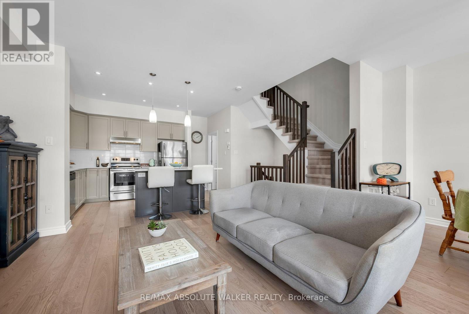 342 Twinflower Way, Ottawa, Ontario  K2J 5Z6 - Photo 12 - X12838512