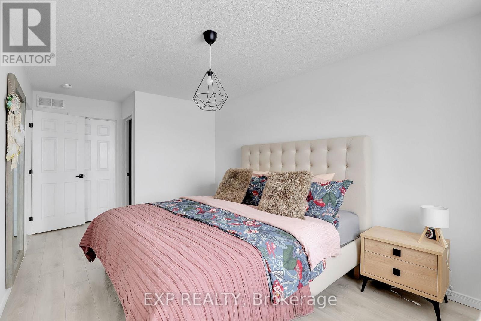 112 Dorina Sarazin Crescent, Clarence-Rockland, Ontario  K4K 0G6 - Photo 27 - X12838524