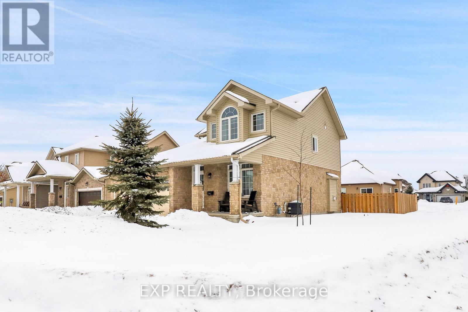 112 Dorina Sarazin Crescent, Clarence-Rockland, Ontario  K4K 0G6 - Photo 3 - X12838524