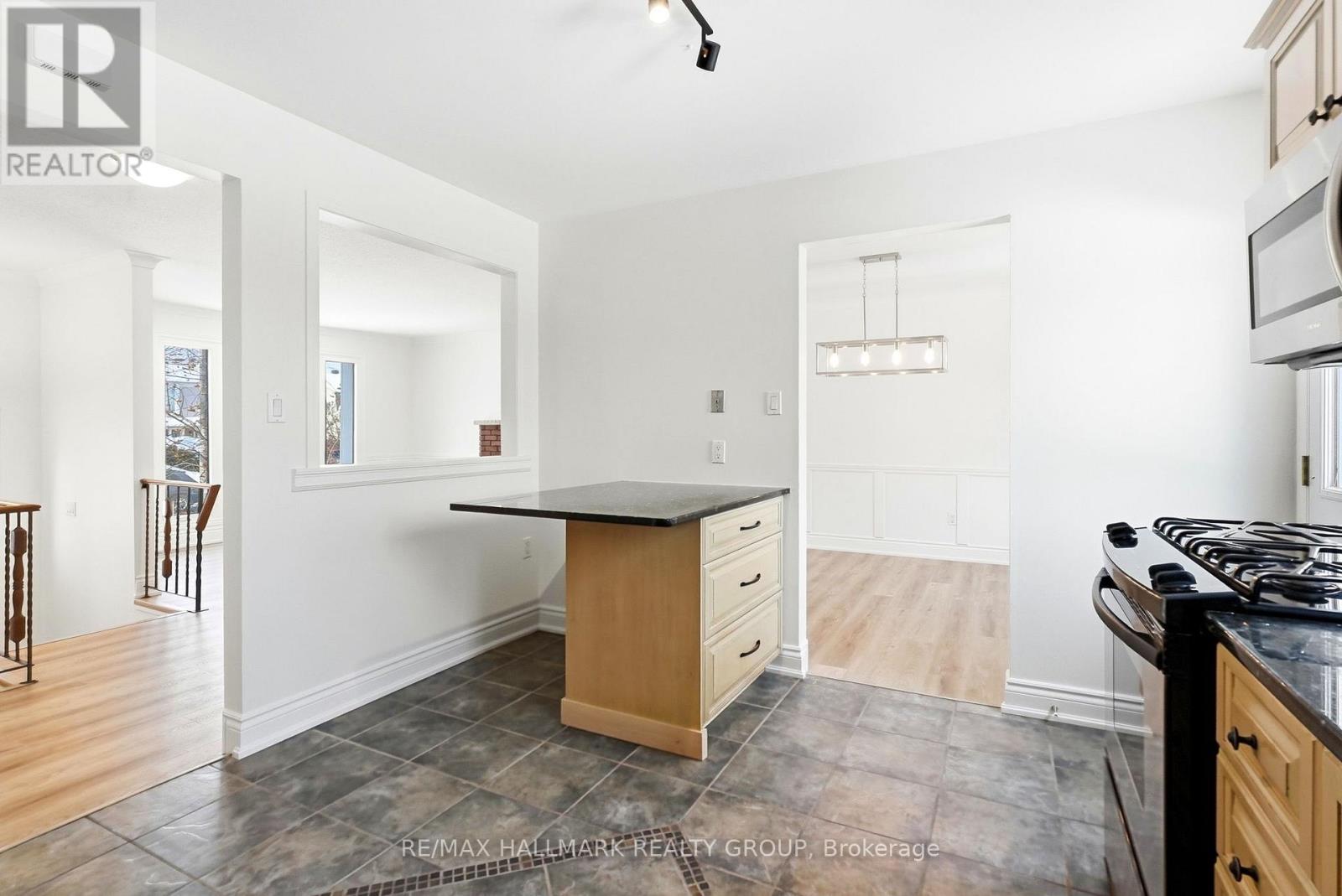 145 Larkin Drive, Ottawa, Ontario  K2J 1J1 - Photo 14 - X12838552