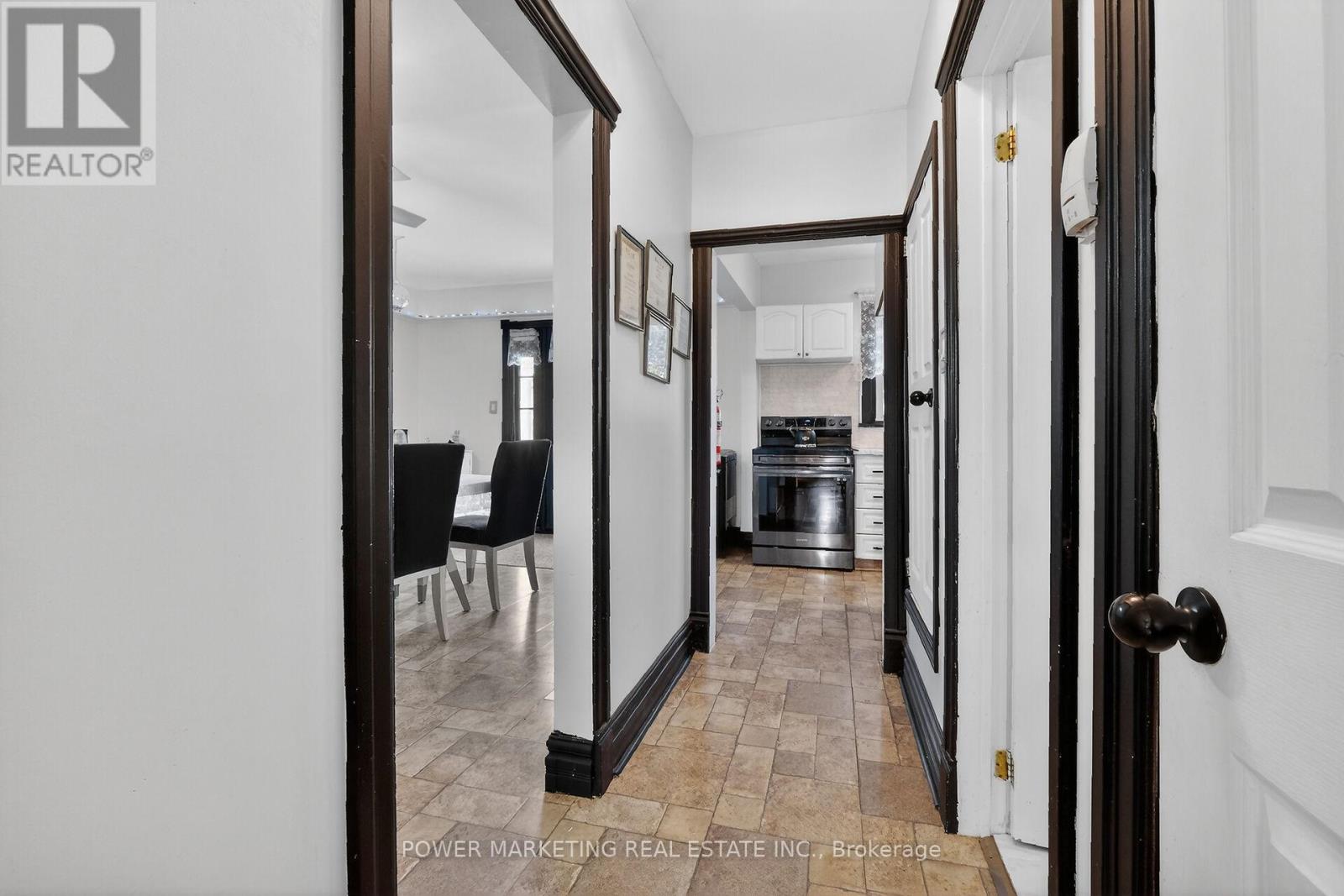 231 Ethel Street, Ottawa, Ontario  K1L 5X1 - Photo 13 - X12838572