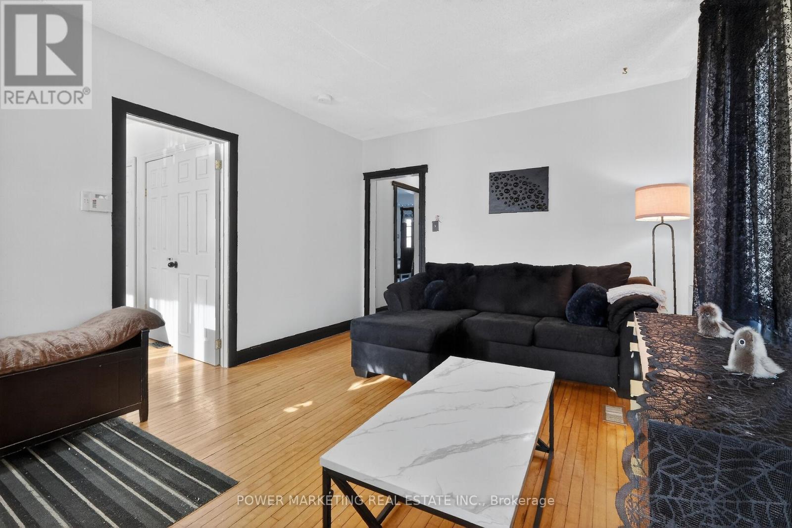 231 Ethel Street, Ottawa, Ontario  K1L 5X1 - Photo 8 - X12838572