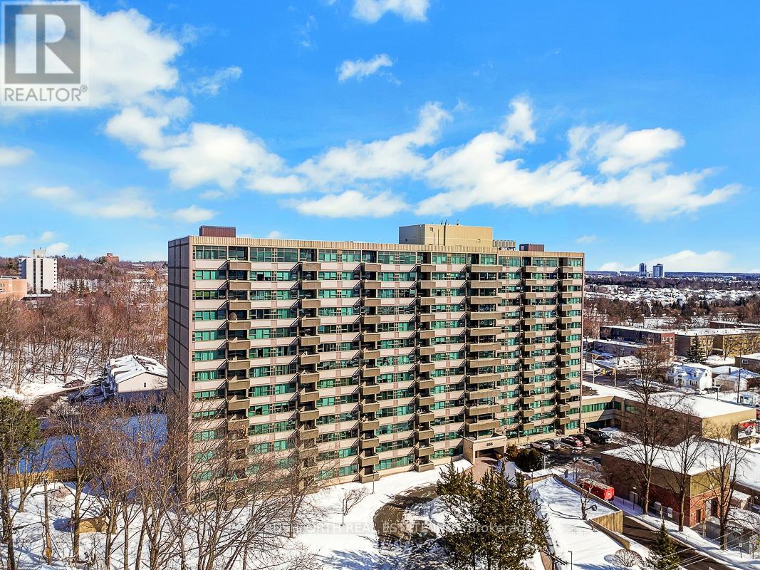 Ph7 - 555 Brittany Drive, Ottawa, Ontario  K1K 4C5 - Photo 2 - X12838622