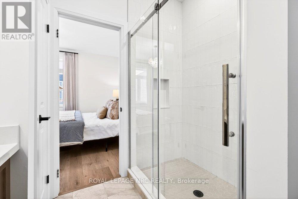 63 Beachwalk Crescent, Fort Erie, Ontario  L0S 1B0 - Photo 24 - X12400990