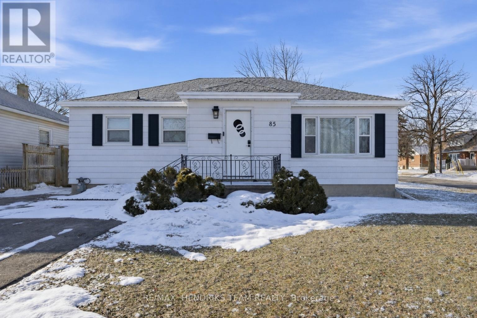 85 ALBERT STREET W, Thorold, Ontario